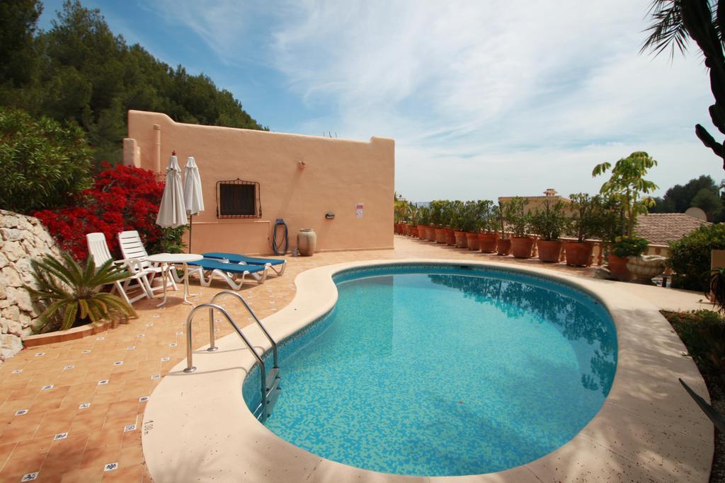 Chrisuli - Well Furnished Villa With Panoramic Views In Moraira Zimmer foto